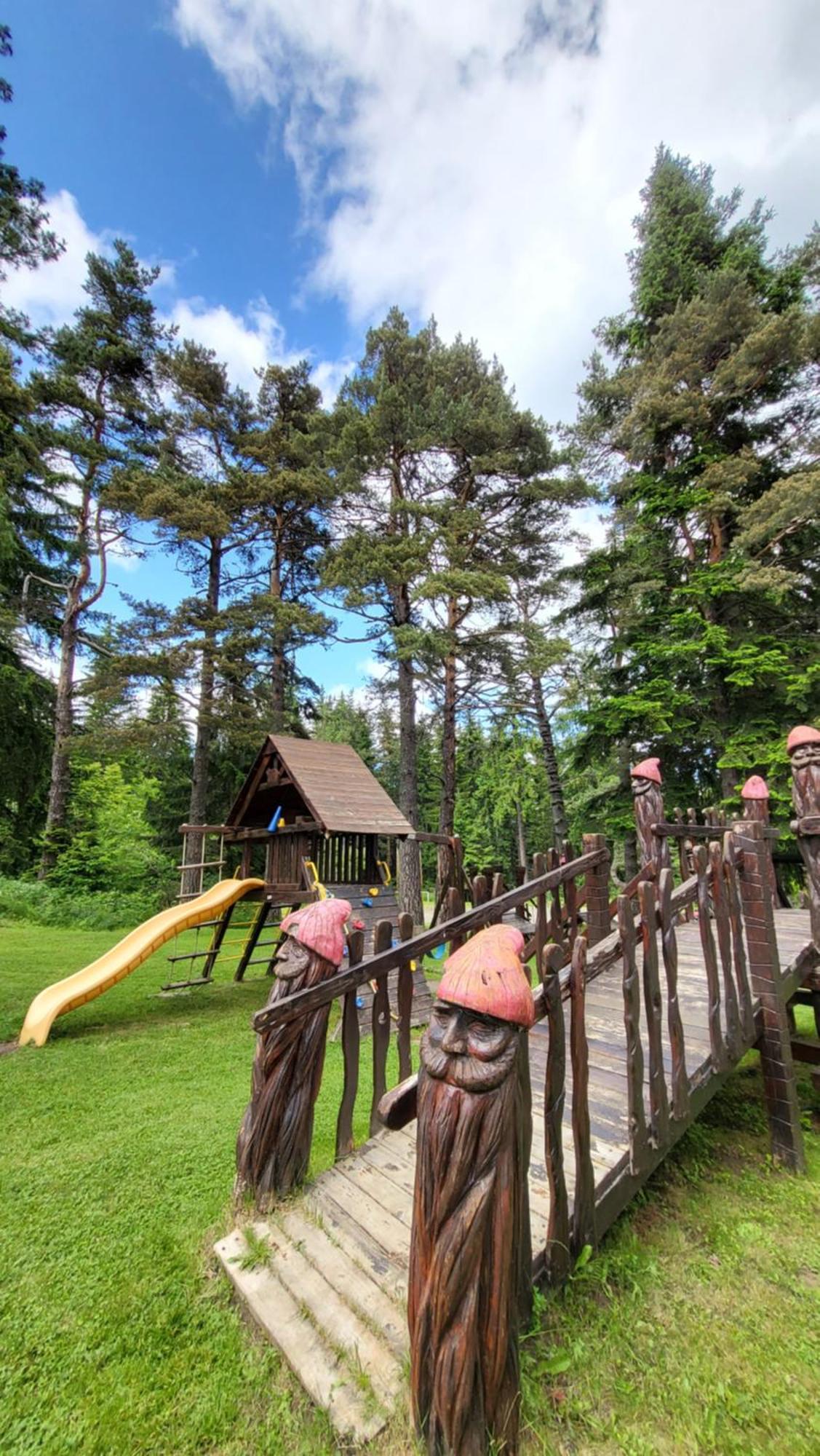 Pinewood Ang Apartment, Semiramida Borovets Hills Eksteriør billede